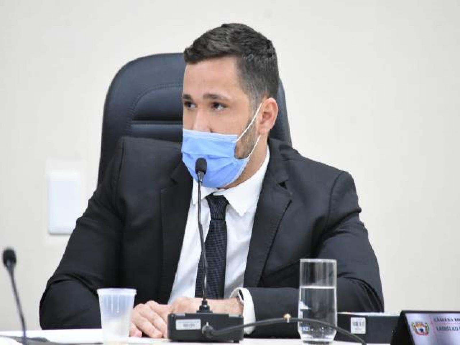 Vereador Bui Bulhões reivindica iluminação nos trevos de acesso a Faz. Velha; estrada de Florestal e BR 330/Itajuru