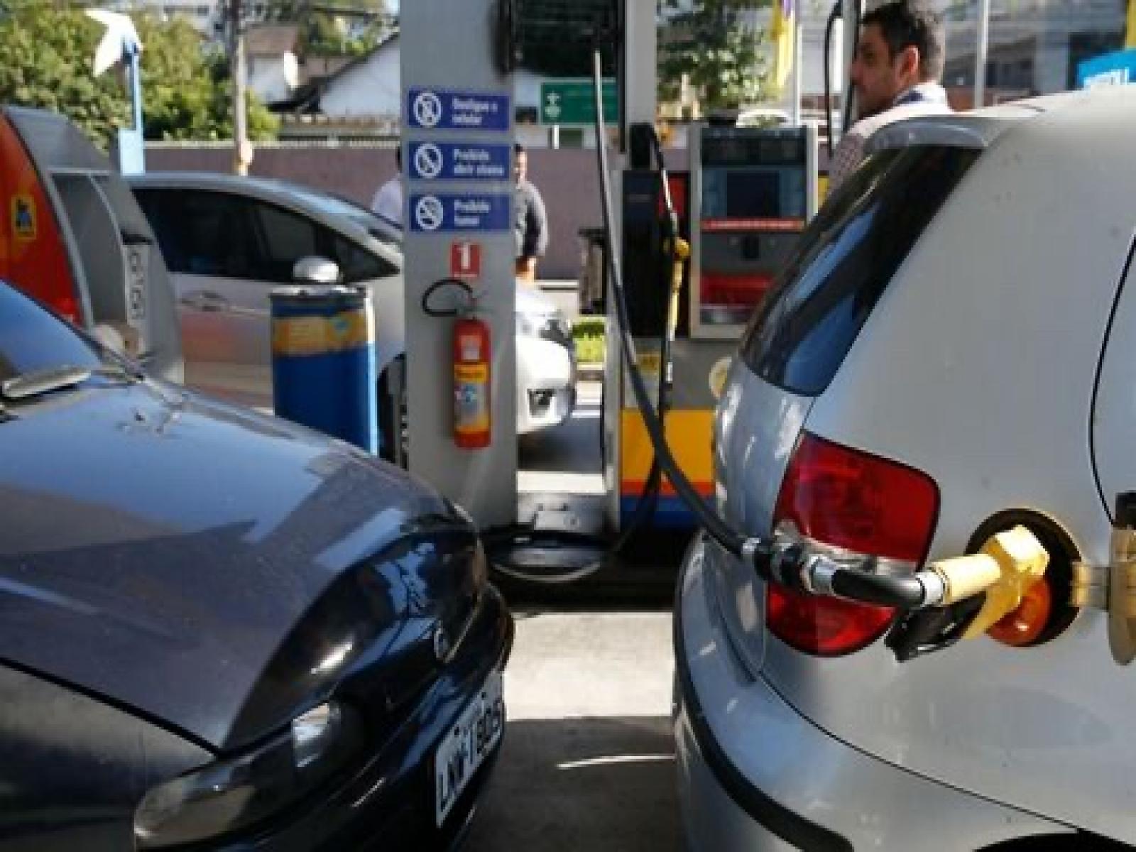 Gasolina cara: entenda o impacto do ICMS na alta nos preços