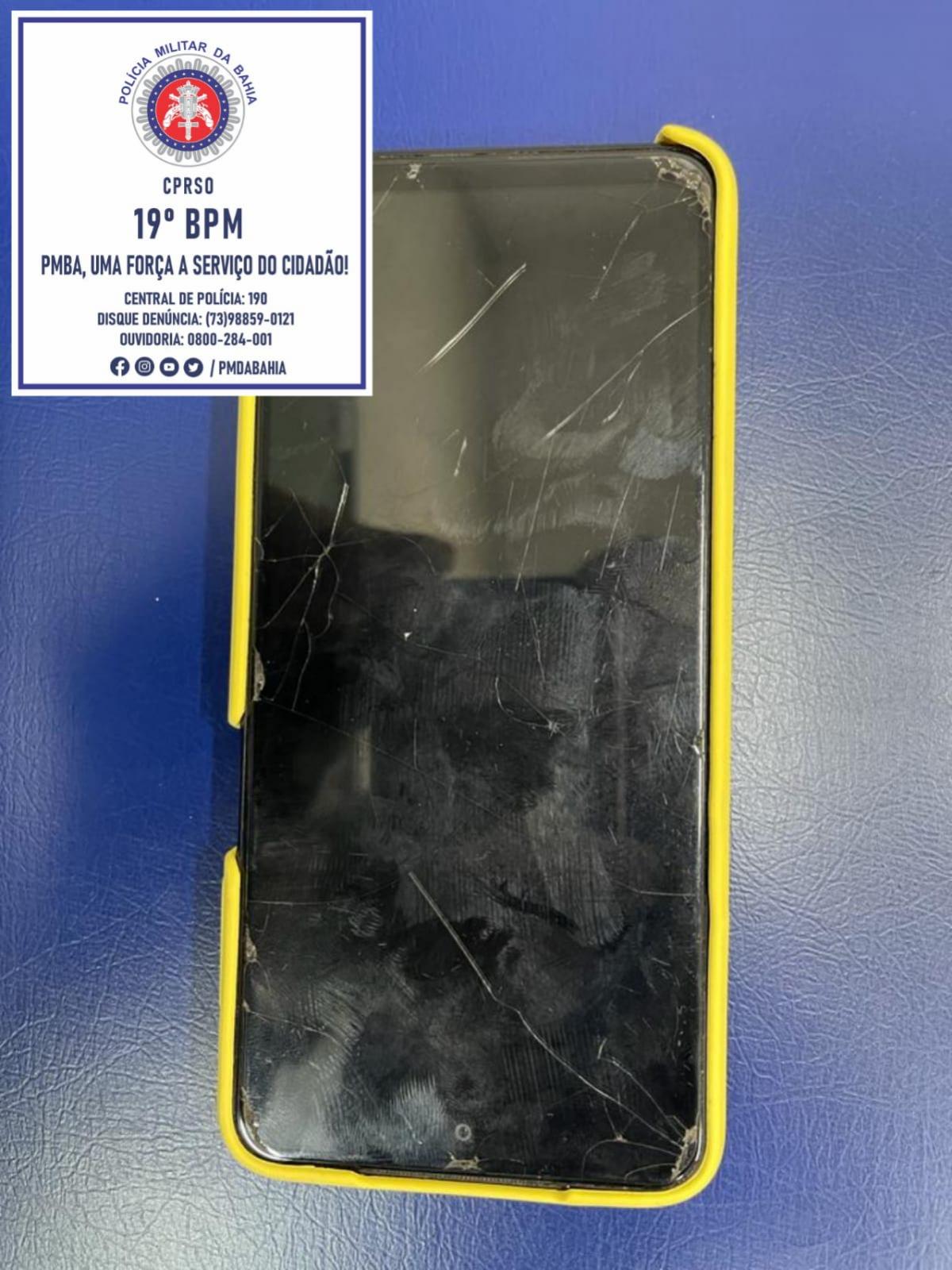 Polícia Militar prende ladrão de celular no bairro Jequiezinho