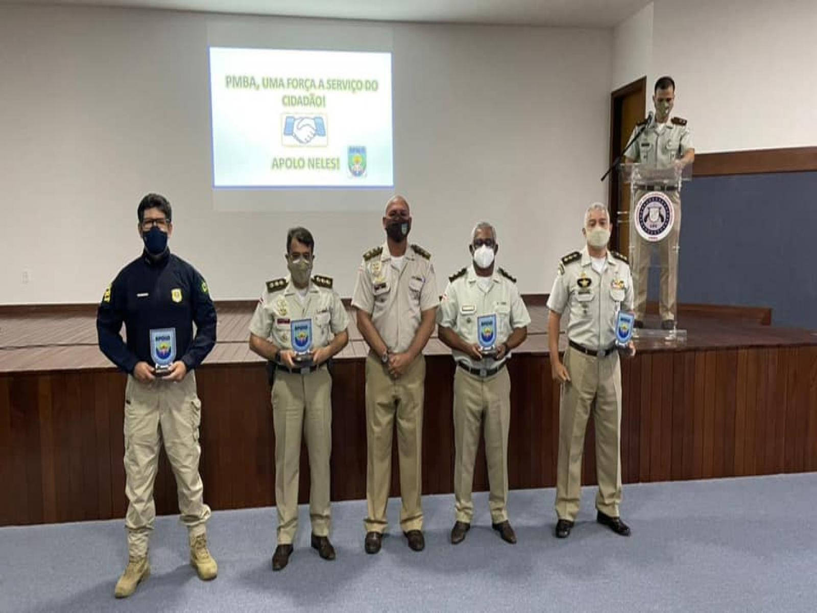 Superintendente da PRF BA recebe homenagem da Operação Apolo