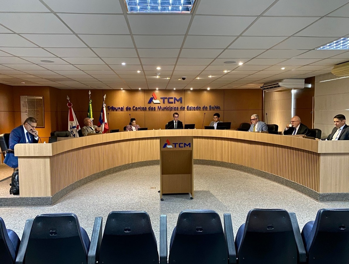 PREFEITO DE SOUTO SOARES É PUNIDO POR CONTRATAÇÃO IRREGULAR
