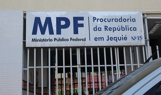 Procuradoria da República de Jequié recebe denúncia sobre descaso com a Zona Rural de Jaguaquara Procuradoria da República de Jequié recebe denúncia sobre descaso com a Zona Rural de Jaguaquara