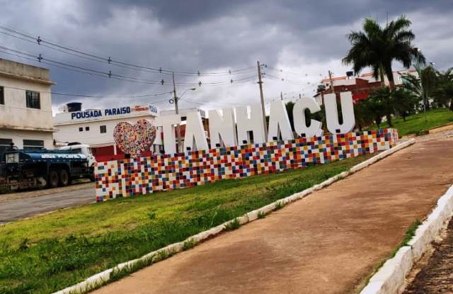 Bahia registra segunda morte em decorrência das fortes chuvas Bahia registra segunda morte em decorrência das fortes chuvas