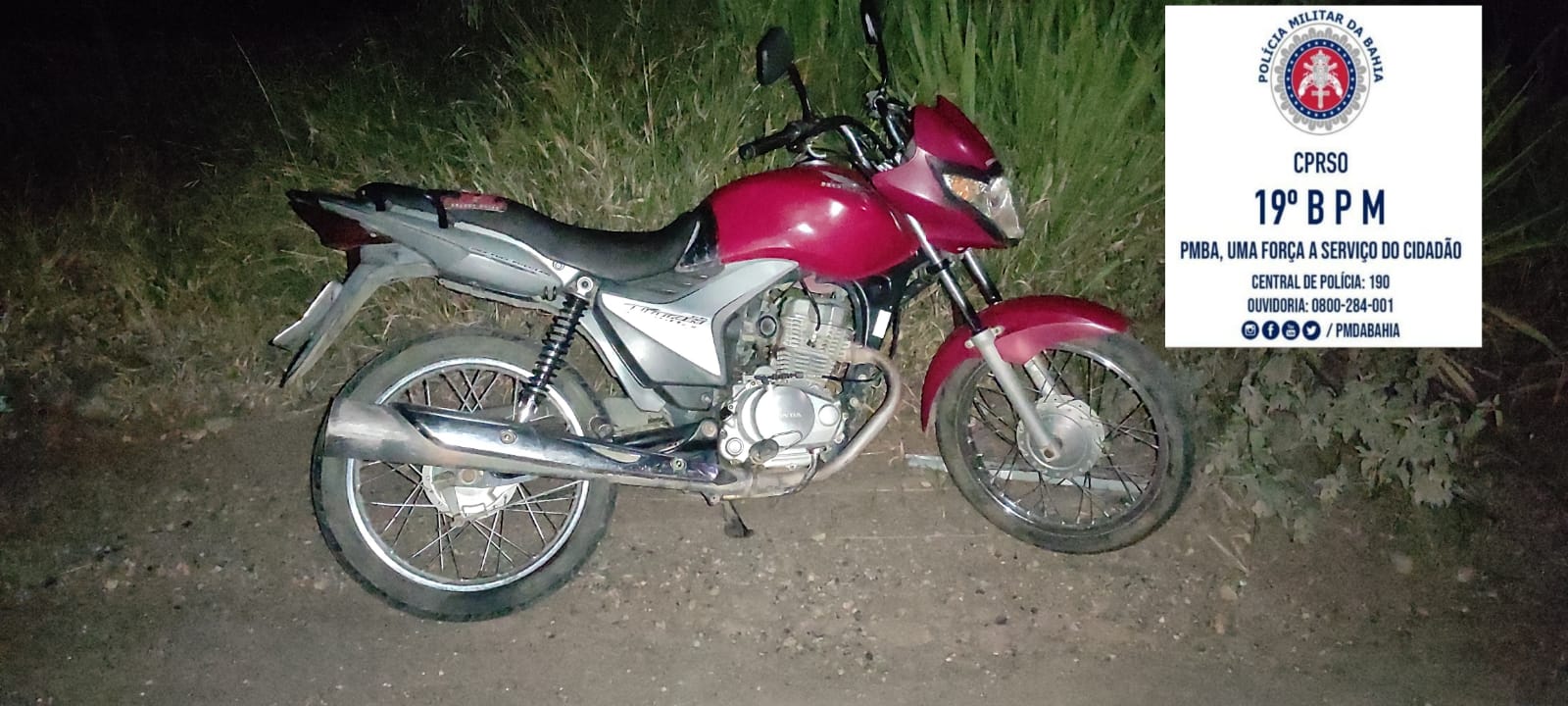 Polícia Militar encontra moto furtada no anel viário de Jequié Polícia Militar encontra moto furtada no anel viário de Jequié