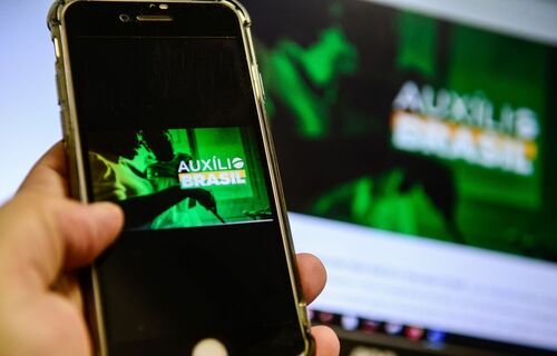 Auxílio Brasil de março começa a ser pago nesta sexta Auxílio Brasil de março começa a ser pago nesta sexta