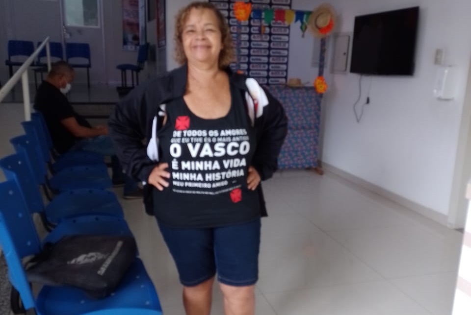 Professora disse que foi barrada de entrar no NTE por que estava de bermuda Professora disse que foi barrada de entrar no NTE por que estava de bermuda