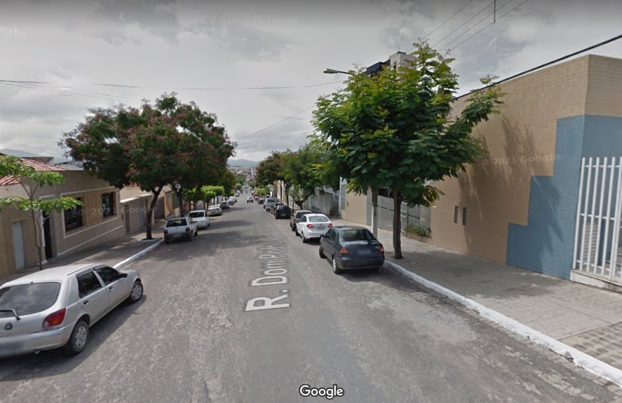 Moto furtada no centro de Jequié, vítima utiliza imagens de câmeras para tentar identificar o ladrão