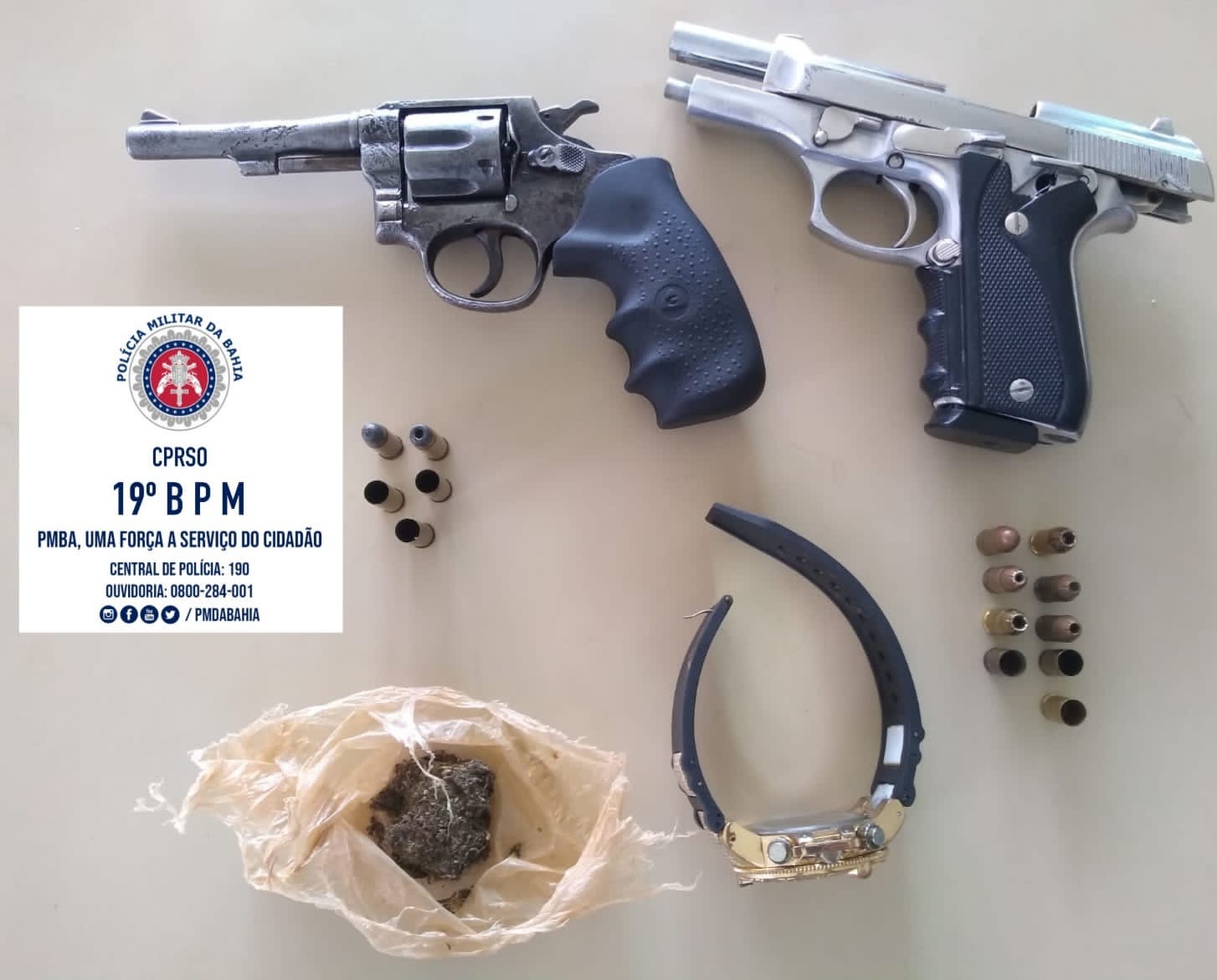 Jaguaquara: dois bandidos morreram em troca de tiros com a Polícia Militar Jaguaquara: dois bandidos morreram em troca de tiros com a Polícia Militar