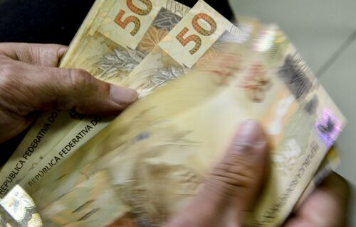 Governo aumenta margem de empréstimo consignado para servidores federais Governo aumenta margem de empréstimo consignado para servidores federais