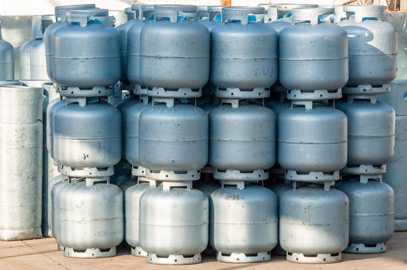 Petrobras reduz preço do gás de cozinha em 4,7% a partir desta terça Petrobras reduz preço do gás de cozinha em 4,7% a partir desta terça