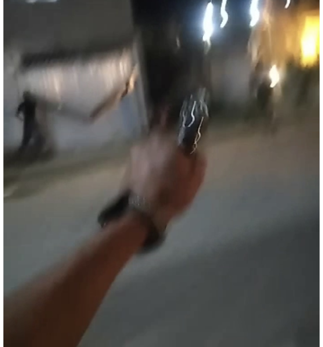 Guerra de facções deixou mais duas pessoas feridas no bairro Mandacaru Guerra de facções deixou mais duas pessoas feridas no bairro Mandacaru