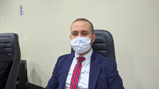 Walmiral Marinho solicita a reforma geral das quadras poliesportivas de Florestal, Itajuru e do Cansanção Walmiral Marinho solicita a reforma geral das quadras poliesportivas de Florestal, Itajuru e do Cansanção