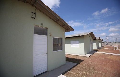 CASA VERDE E AMARELA: CAIXA alcança R$ 48,3 bilhões em contratações CASA VERDE E AMARELA: CAIXA alcança R$ 48,3 bilhões em contratações