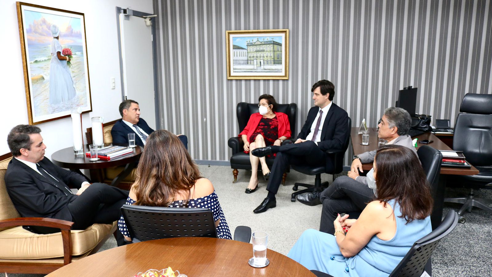 MP, TCE e TCM reforçam atuação preventiva integrada para controle de gastos com festejos MP, TCE e TCM reforçam atuação preventiva integrada para controle de gastos com festejos