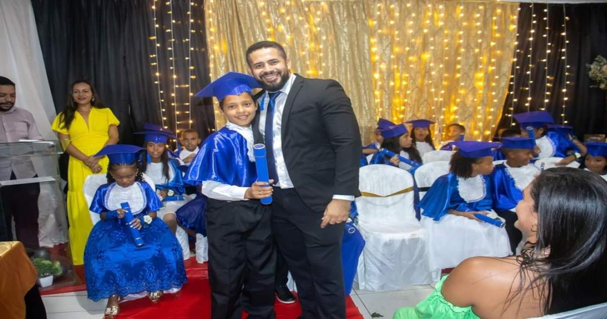 Itagi:Cerimônia de formatura da turma do 5.º ano da escola Nelito Fonseca