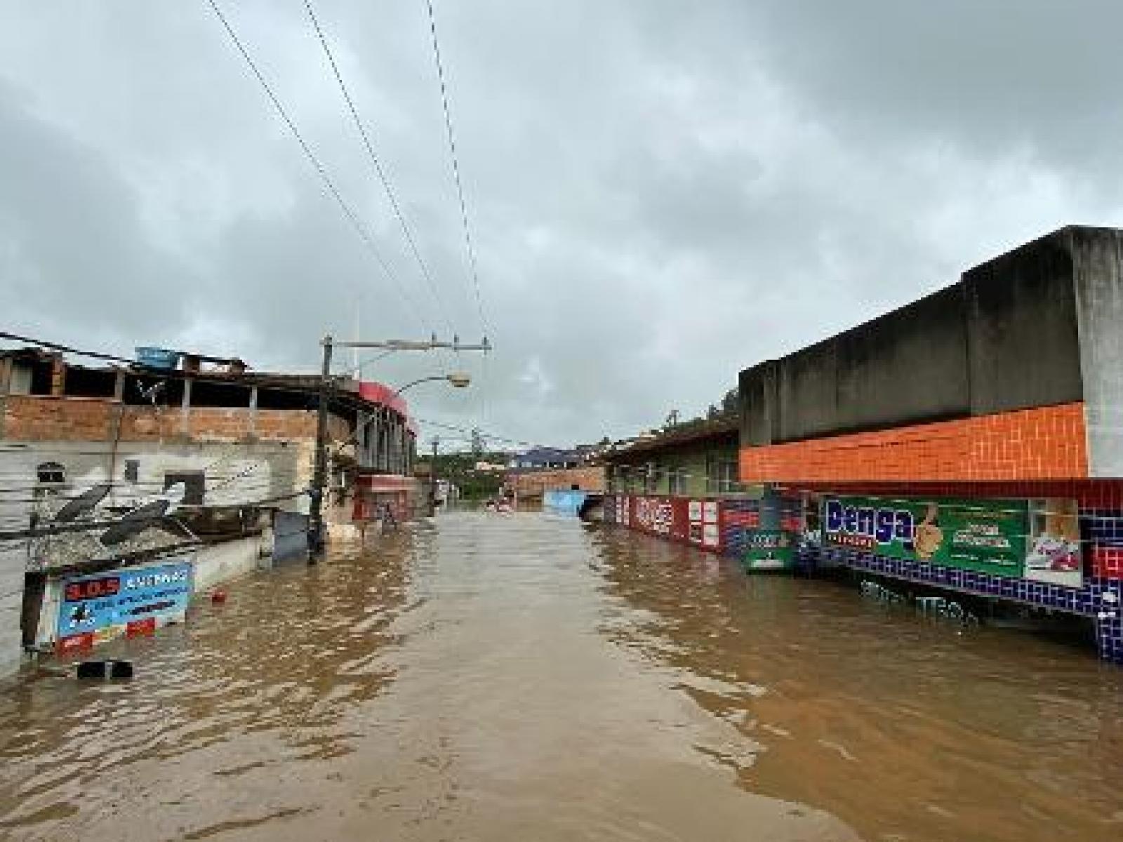 Medeiros Neto, na Bahia, vai receber mais de R$ 2,1 milhões para ações de defesa civil