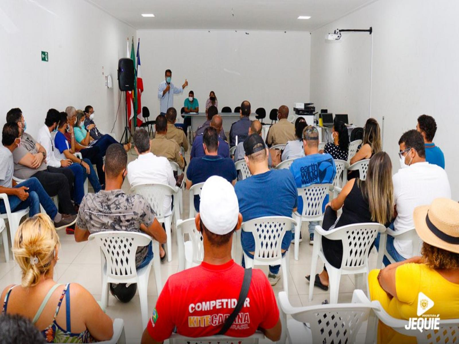 Prefeitura de Jequié discute cumprimento das autorizações para realização de eventos na cidade