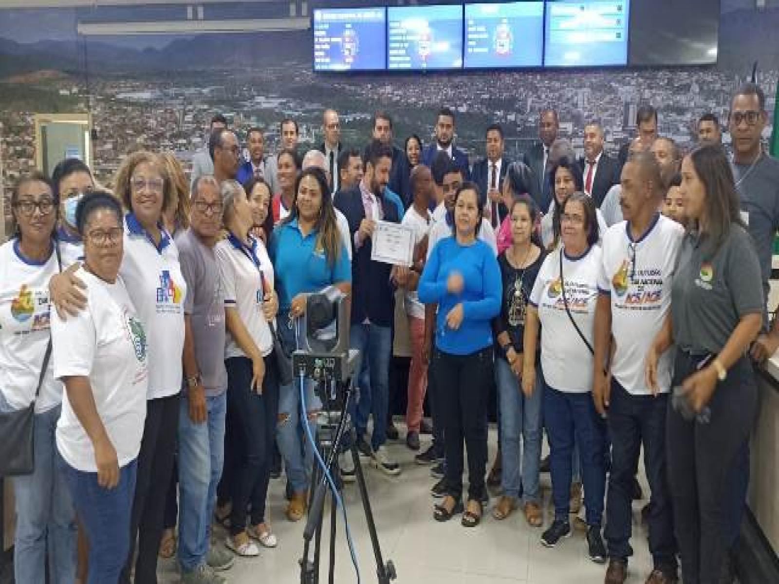 Presidente do Sind ACS-ACE ocupa Tribuna Livre e faz explanação sobre situação da categoria
