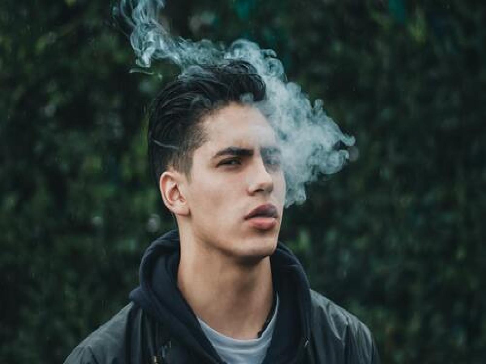 Anvisa recomenda que proibição da venda, importação e propaganda de cigarros eletrônicos seja mantida no país