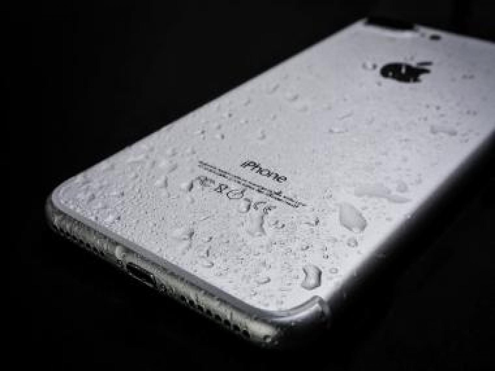 Apple é acionada por práticas abusivas