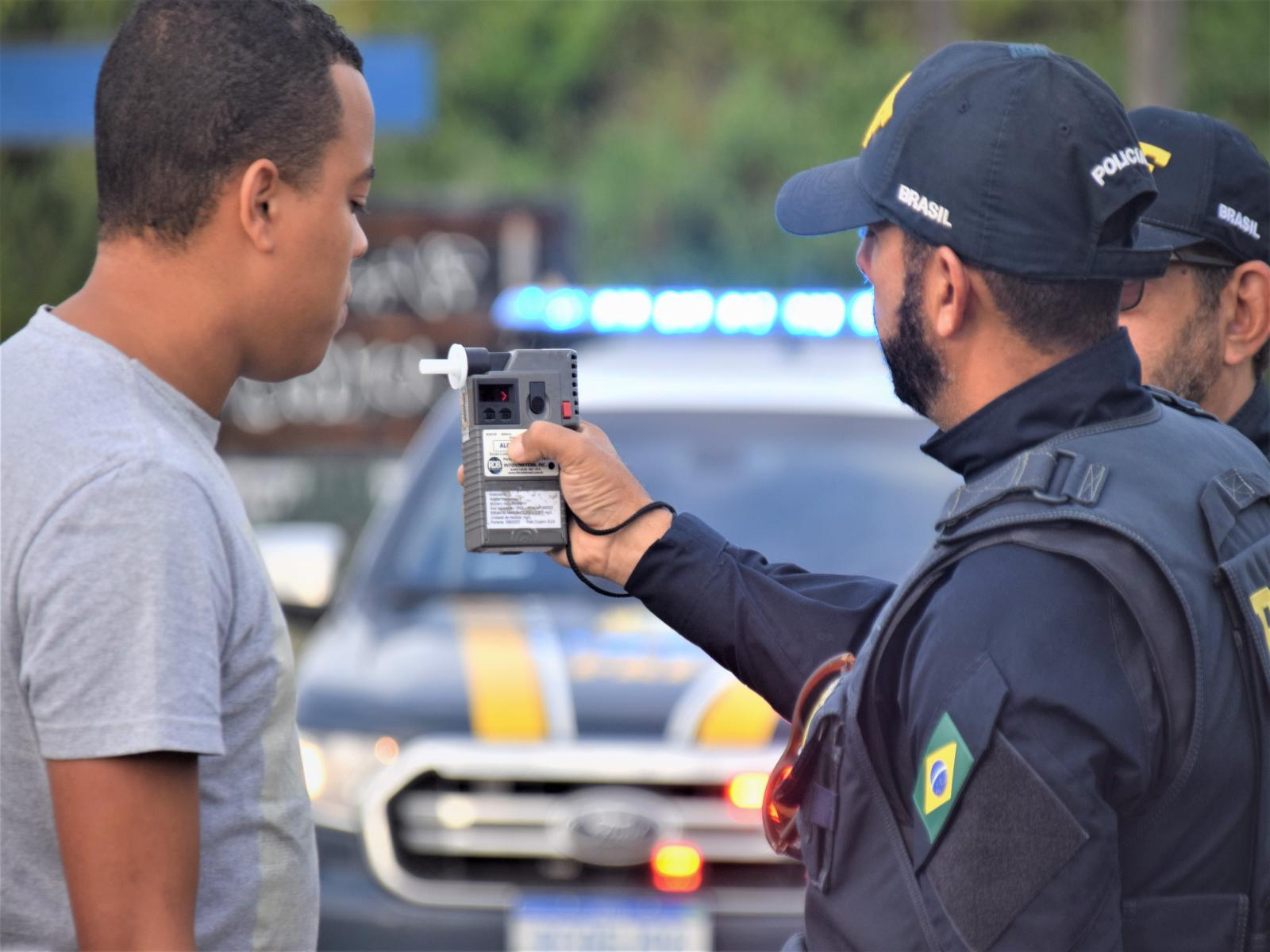 Preste atenção nas dicas da PRF para fazer uma viagem tranquila e segura