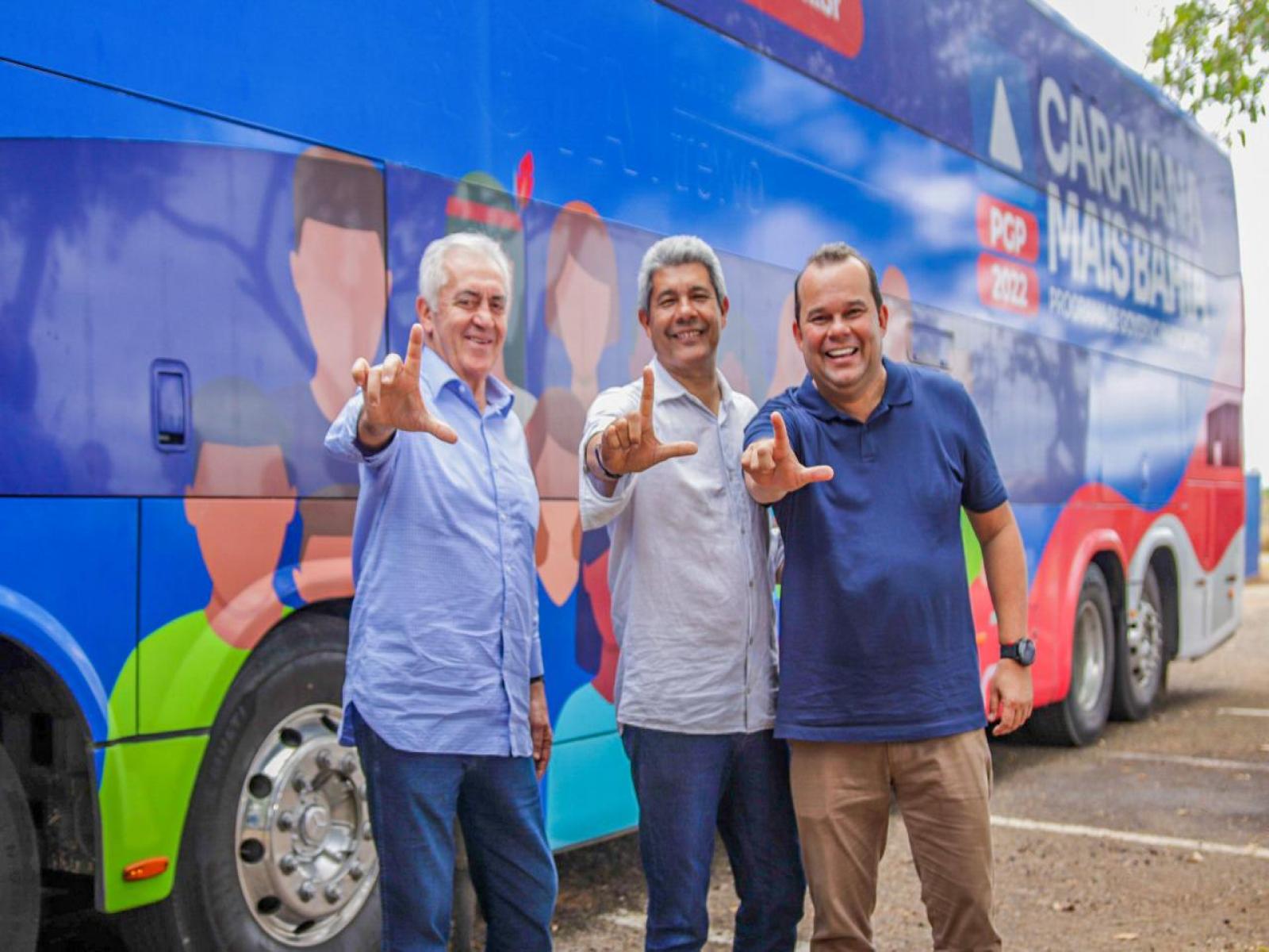 Jerônimo discute programa de governo em Santo Estevão, Simões Filho, Jequié e Jacobina