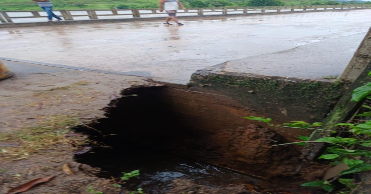 Ponte de Itajuru está comprometida por causa da erosão e a ponte da Palmeirinha pode ser interditada a qualquer momento