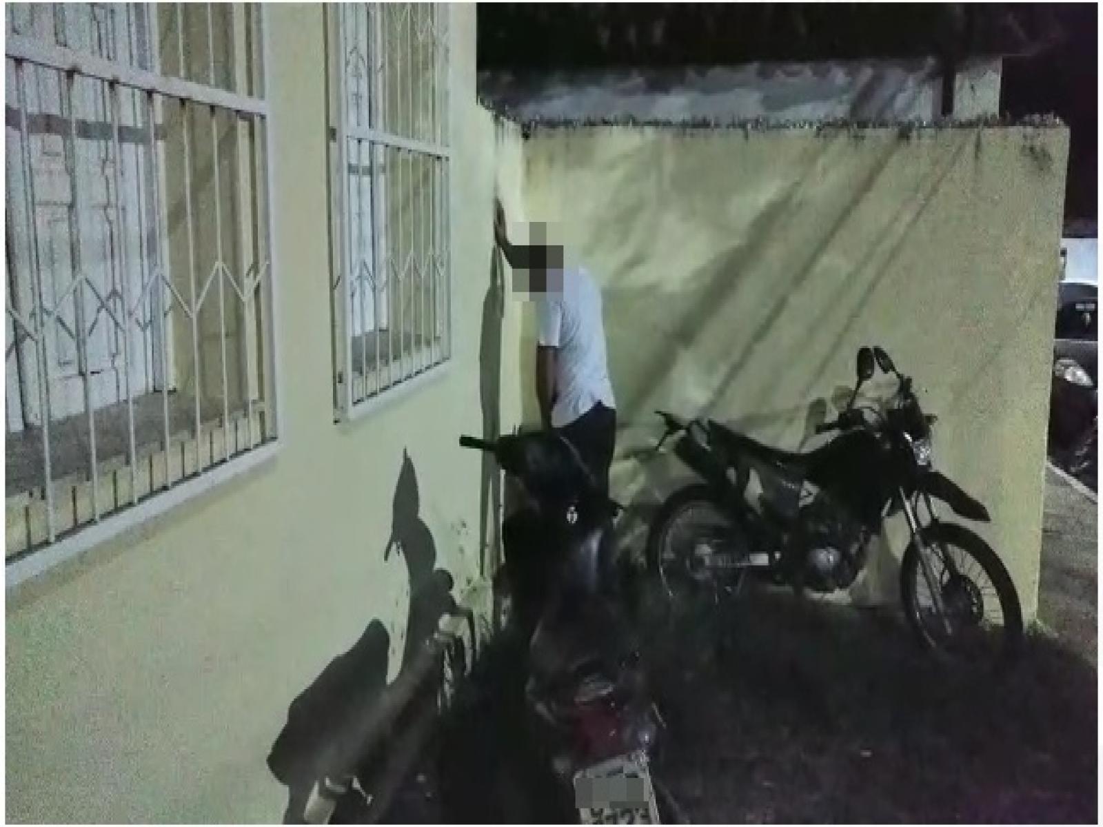 Moradores da Praça Miguel Bahiense sofrem com barulho e atentado ao pudor