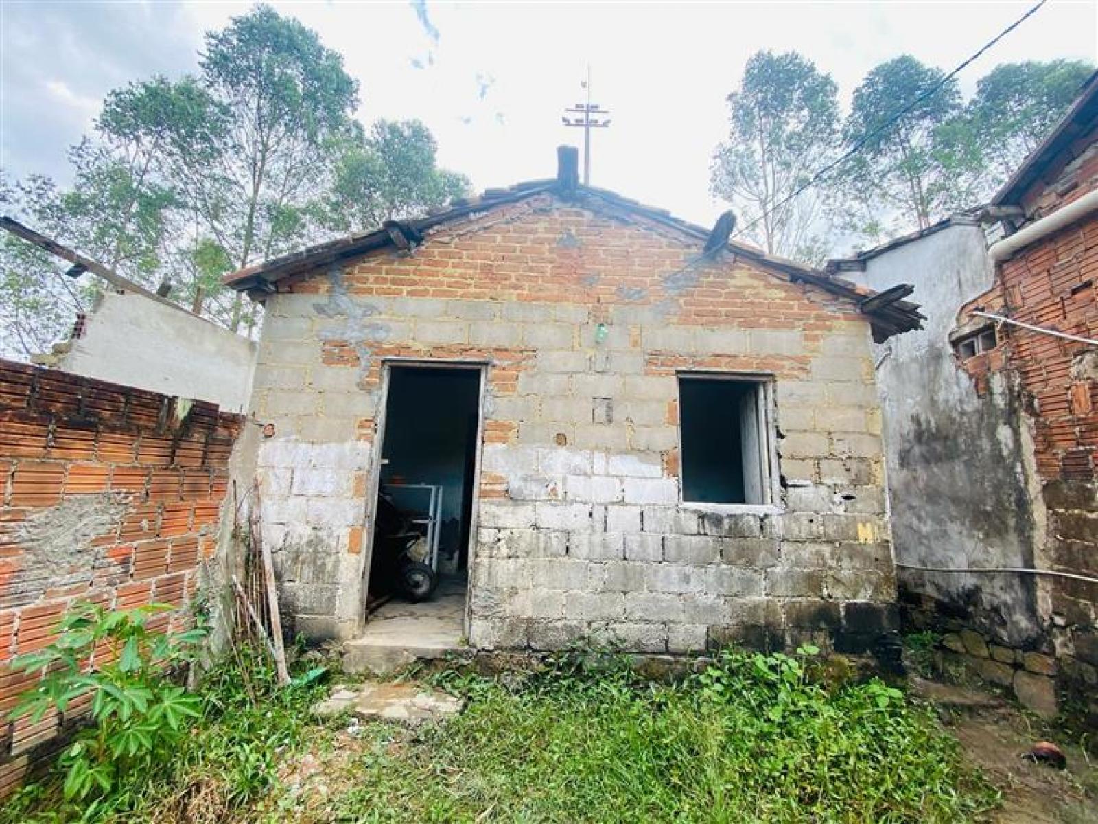 Programa Morar Melhor inicia reforma de mais uma casa na Rua Nestor José dos Santos em Jitaúna