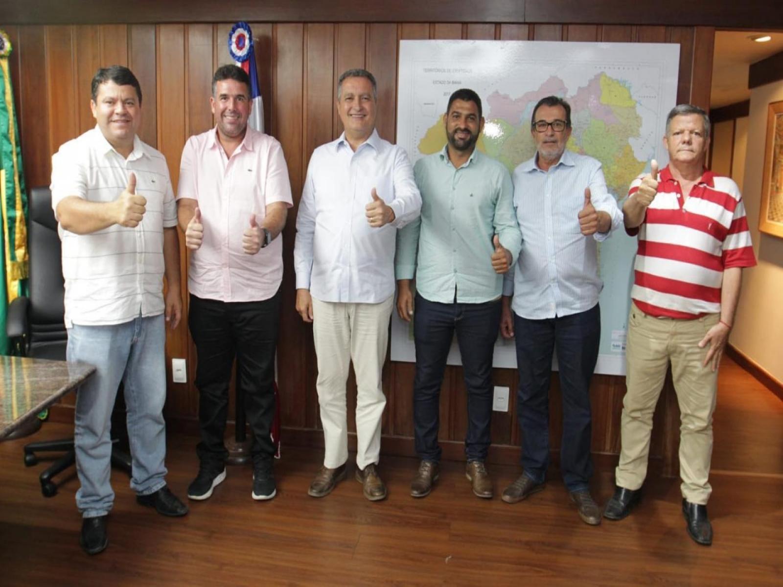 Em Salvador, Patrick se reúne com o governador Rui Costa e trata de ações e melhorias para os municípios da região.