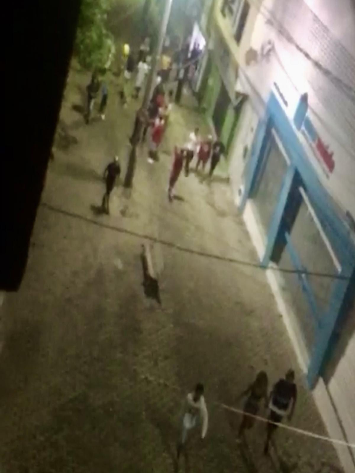 Moradores do Calçadão dizem que brigas são frequentes na saída da boate