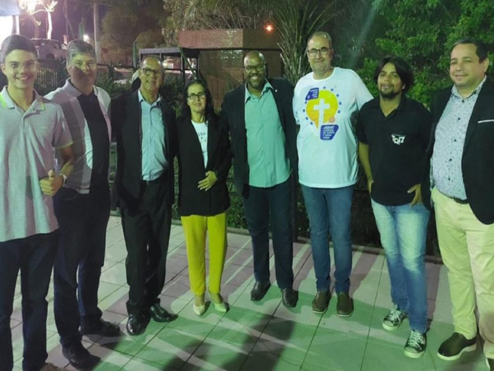 Prefeito Zé Cocá anuncia reforma da Praça da Bíblia