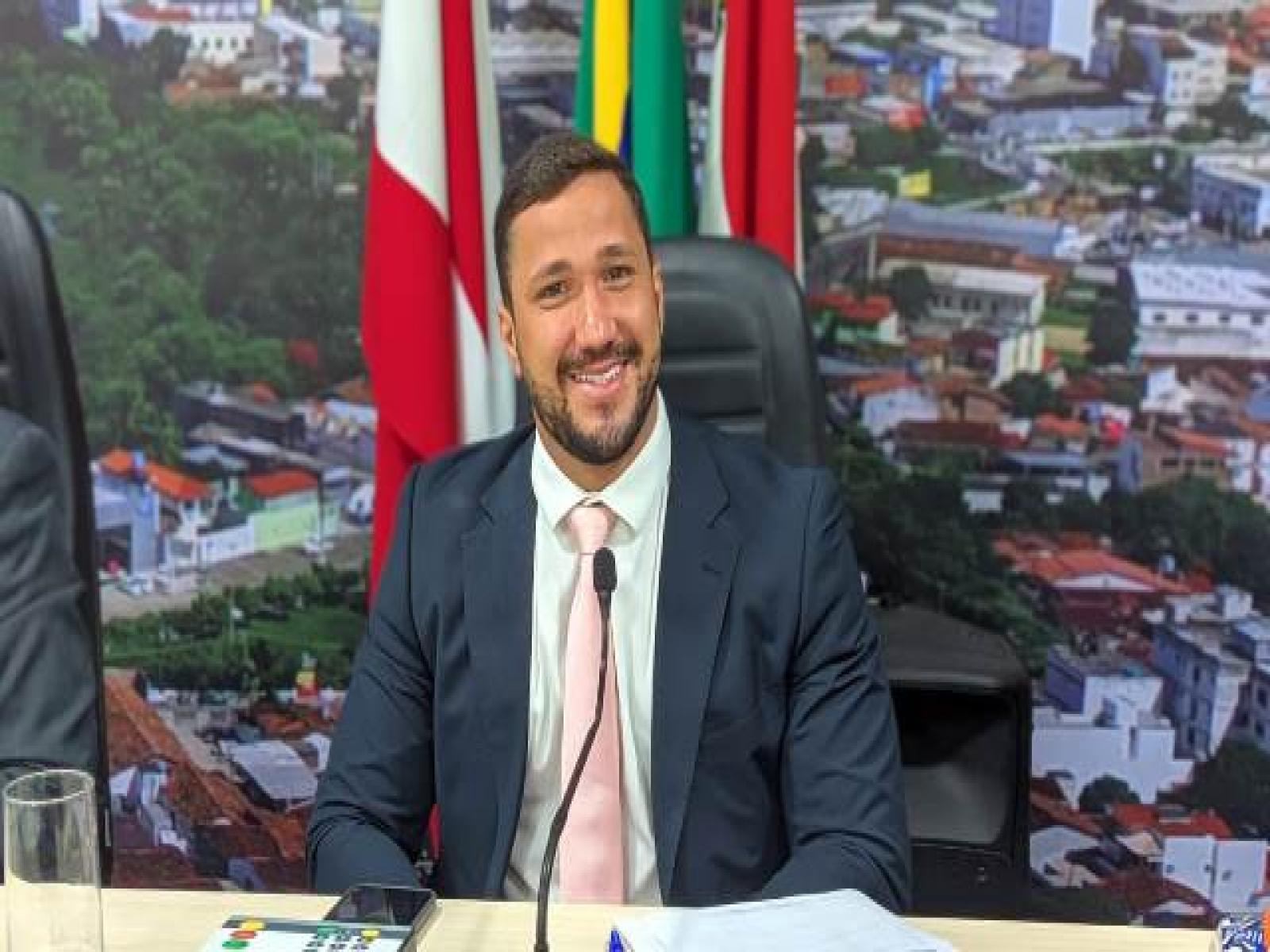 Bui Bulhões propõe iluminação cênica de monumentos e espaços públicos urbanos da cidade