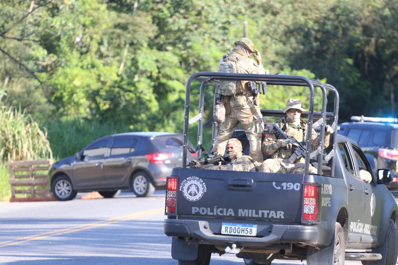 Polícias da Bahia e de Sergipe localizam integrante de facção que determinava decapitação de rivais Polícias da Bahia e de Sergipe localizam integrante de facção que determinava decapitação de rivais