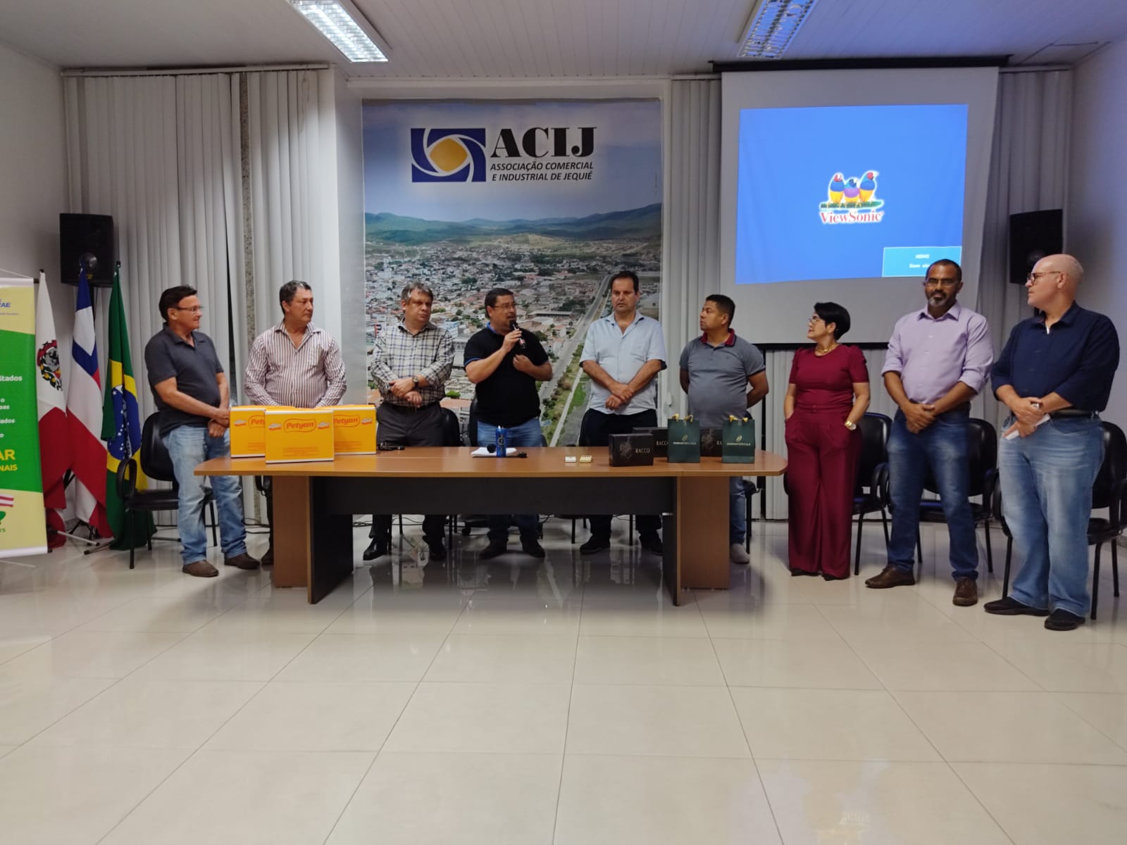 Diretoria da ACIJ é fortalecida com implantação do programa Capacitar Diretoria da ACIJ é fortalecida com implantação do programa Capacitar