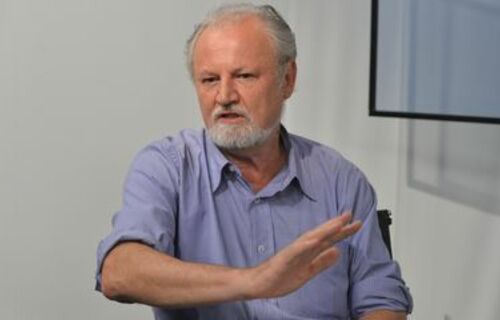 CPI do MST: Convocações de Stédile e Rainha aumentam tensão entre governo e Congresso, avalia especialista CPI do MST: Convocações de Stédile e Rainha aumentam tensão entre governo e Congresso, avalia especialista