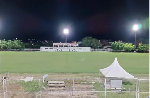 Estádio Waldomirão é inspecionado e a equipe do Doce Mel estreia dia 21 Estádio Waldomirão é inspecionado e a equipe do Doce Mel estreia dia 21