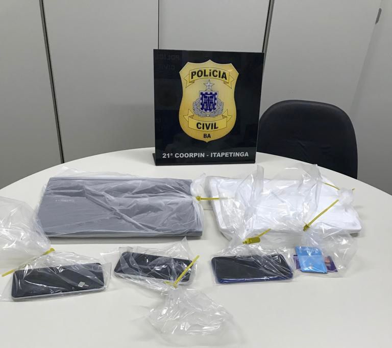 Suspeito de vender dinheiro falso é preso em Itapetinga Suspeito de vender dinheiro falso é preso em Itapetinga