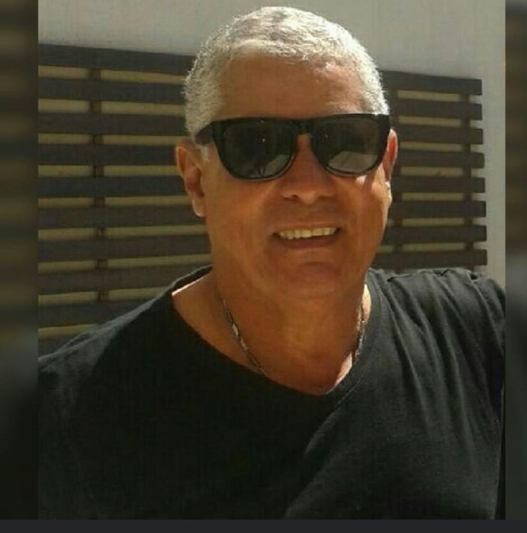 Corpo do publicitário Francisney Vieira está sendo velado e o sepultamento será neste sábado Corpo do publicitário Francisney Vieira está sendo velado e o sepultamento será neste sábado