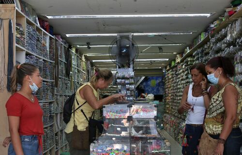 Projeção de vendas no varejo para o Dia das Mães cai 4,1%, aponta pesquisa Projeção de vendas no varejo para o Dia das Mães cai 4,1%, aponta pesquisa