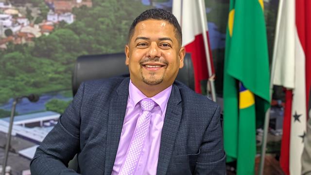 Tinho volta a solicitar construção de uma praça ao lado da USF Dr. José Maximiliano Tinho volta a solicitar construção de uma praça ao lado da USF Dr. José Maximiliano