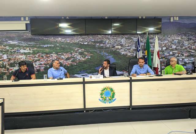 Audiência Pública proposta por Bui Bulhões aponta soluções para o loteamento Morada dos Nobres Audiência Pública proposta por Bui Bulhões aponta soluções para o loteamento Morada dos Nobres