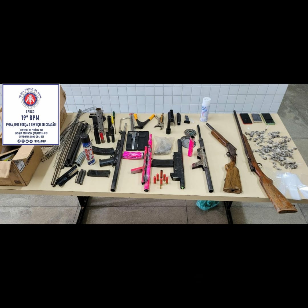 Itaquara: Polícia Militar prendeu 3 bandidos com armas de grosso calibre Itaquara: Polícia Militar prendeu 3 bandidos com armas de grosso calibre