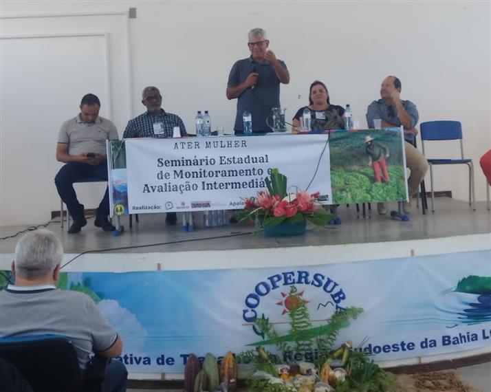Secretaria de Agricultura de Jitaúna marca presença no Seminário de avaliação de monitoramento do projeto ATER MULHER.