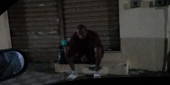Jitaúna: Homem foi conduzido a Delegacia após ser flagrado na madrugada com uma sacola de cacau. Jitaúna: Homem foi conduzido a Delegacia após ser flagrado na madrugada com uma sacola de cacau.