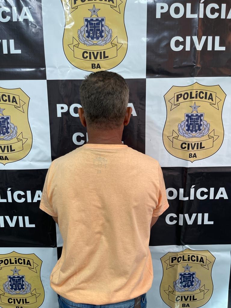 Acusado de esfaquear esposa em São Paulo estava escondido em Jitaúna Acusado de esfaquear esposa em São Paulo estava escondido em Jitaúna
