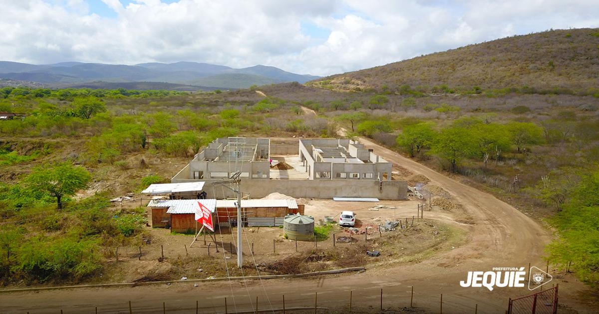 Com investimento de cerca de 9 milhões, Prefeitura de Jequié avança com as obras de construção das novas creches