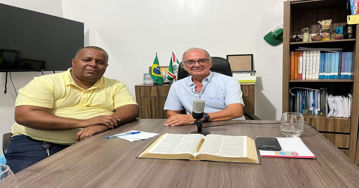 Itagi : Durante live, prefeito Dr. Olival fala sobre as importantes ações de sua gestão