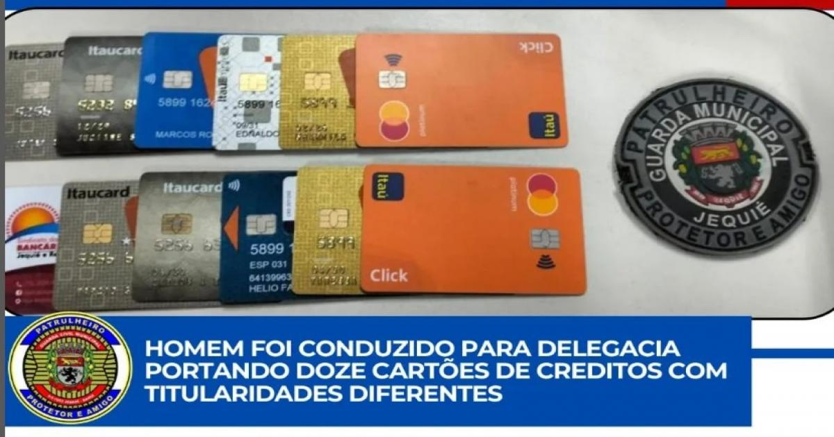 Homem foi conduzido para delegacia portando doze cartões de créditos com titularidades diferentes