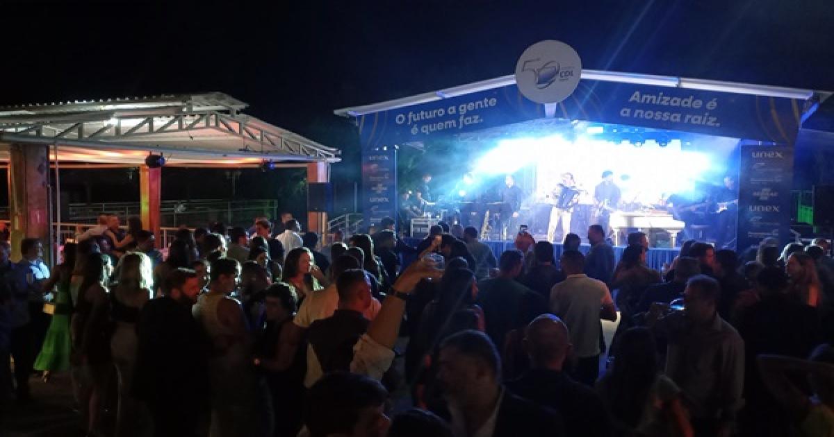 CDL Jequié comemorou 50 anos com grande festa no Balneário Provisão